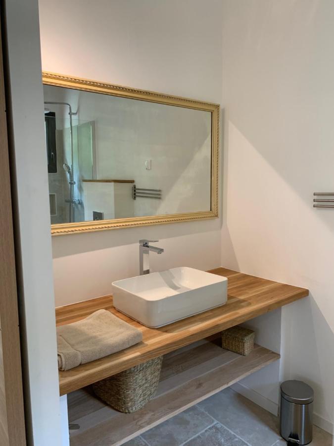 La Bergerie Du Roy-Chambres D'Hotes- Rognes Bagian luar foto