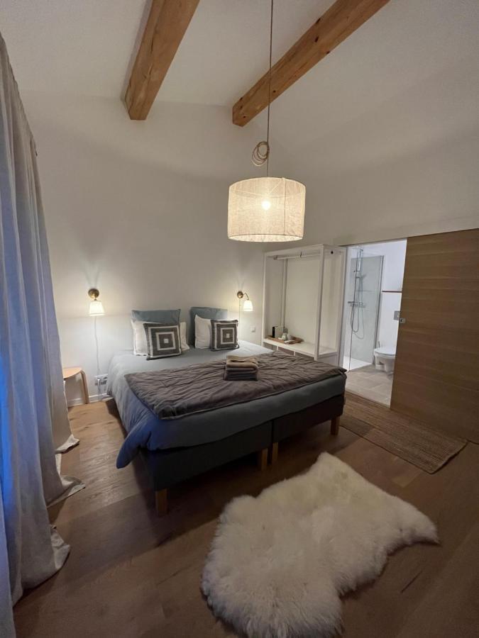 La Bergerie Du Roy-Chambres D'Hotes- Rognes Bagian luar foto