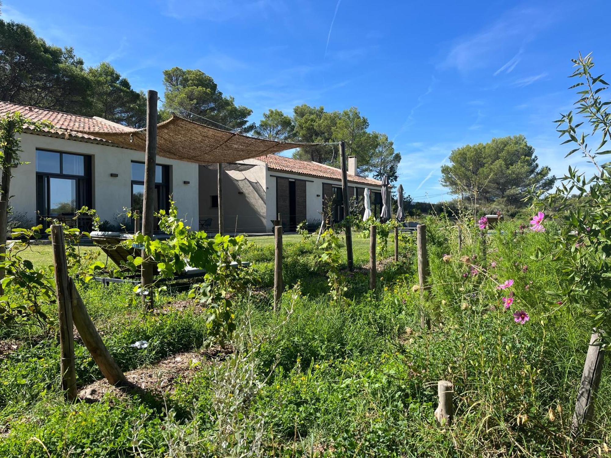 La Bergerie Du Roy-Chambres D'Hotes- Rognes Bagian luar foto